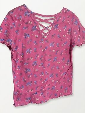 My Style Pink Floral Ribbed Short Sleeve Top - Lattice Criss Cross - Medium